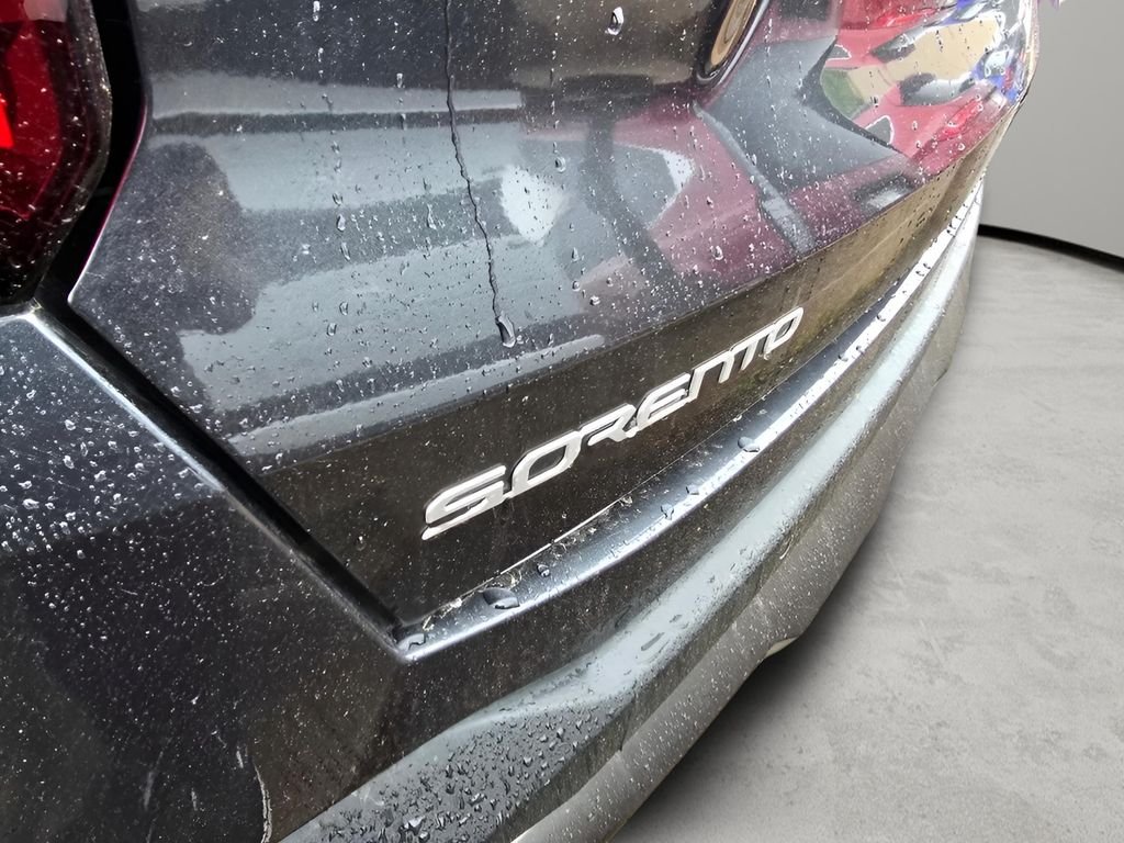 Used 2024 Gravity Grey Kia X-Pro SX Prestige image 15