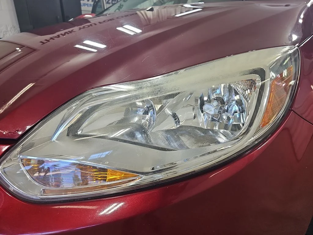 Used 2014 Red Ford SE image 35