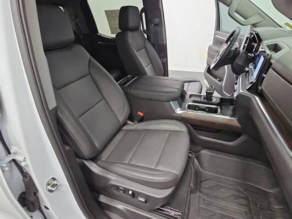 2026 GMC Sierra 1500 SLT - Photo 41