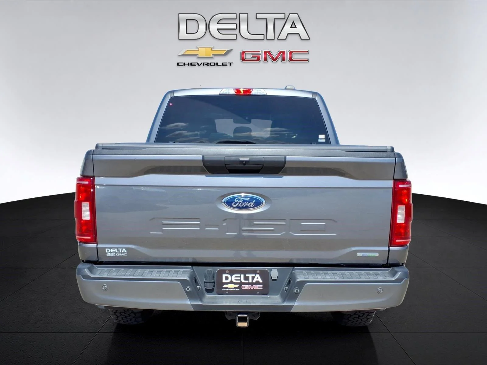 Used 2023 Carbonized Gray Ford XL image 4