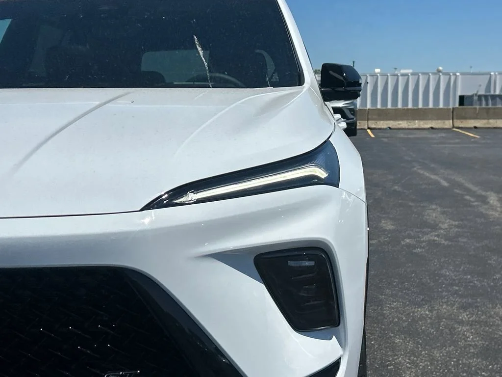 New 2026 Summit White Buick Sport Touring image 11