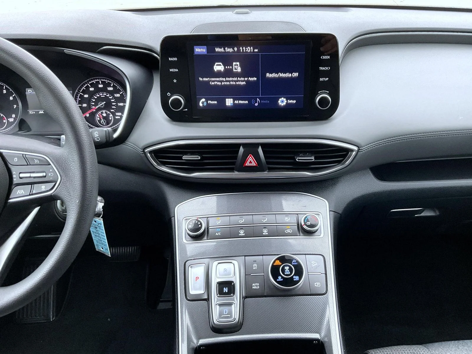 2021 Hyundai Santa Fe SE - Photo 13