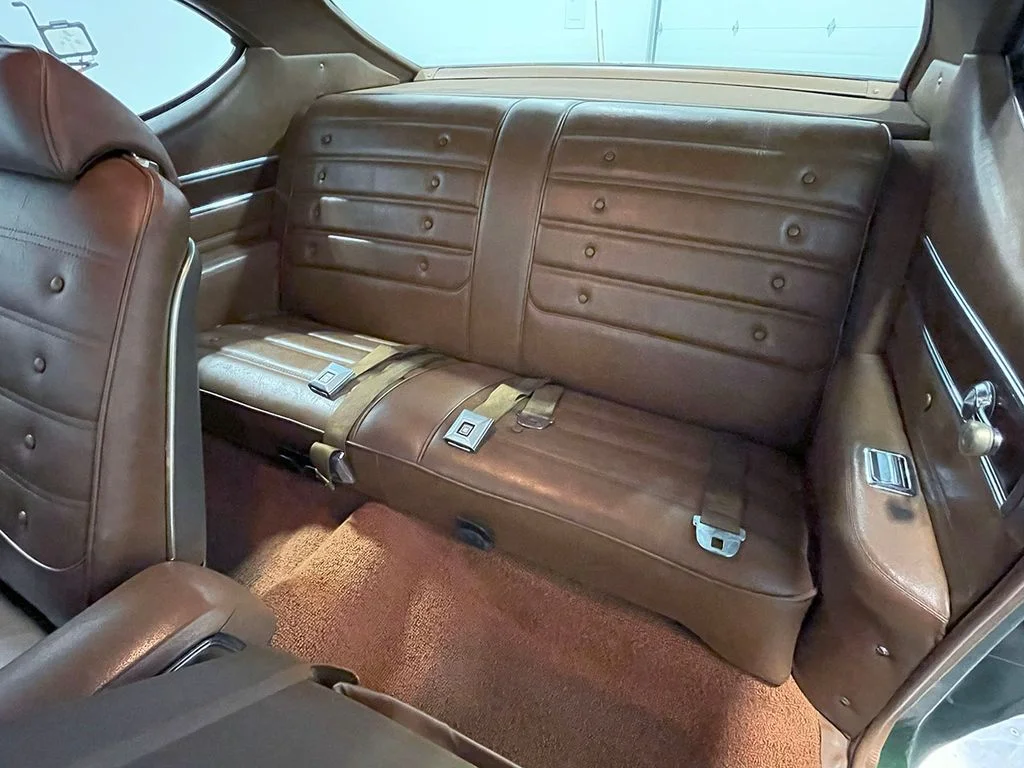 Used 1972  Oldsmobile  image 54