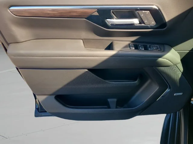 New 2026 Black Chevrolet LT image 20