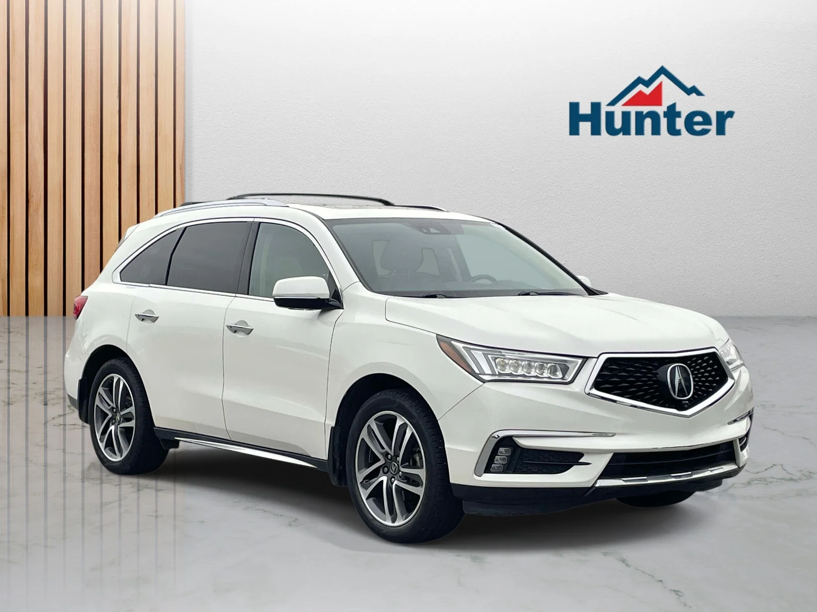 Used 2017 White Diamond Pearl Acura w/Advance Pkg image 1