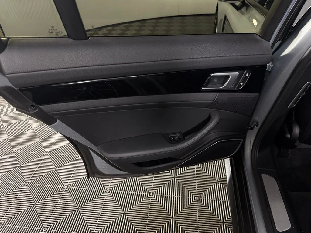 Certified Used 2023 Silver Porsche  image 26