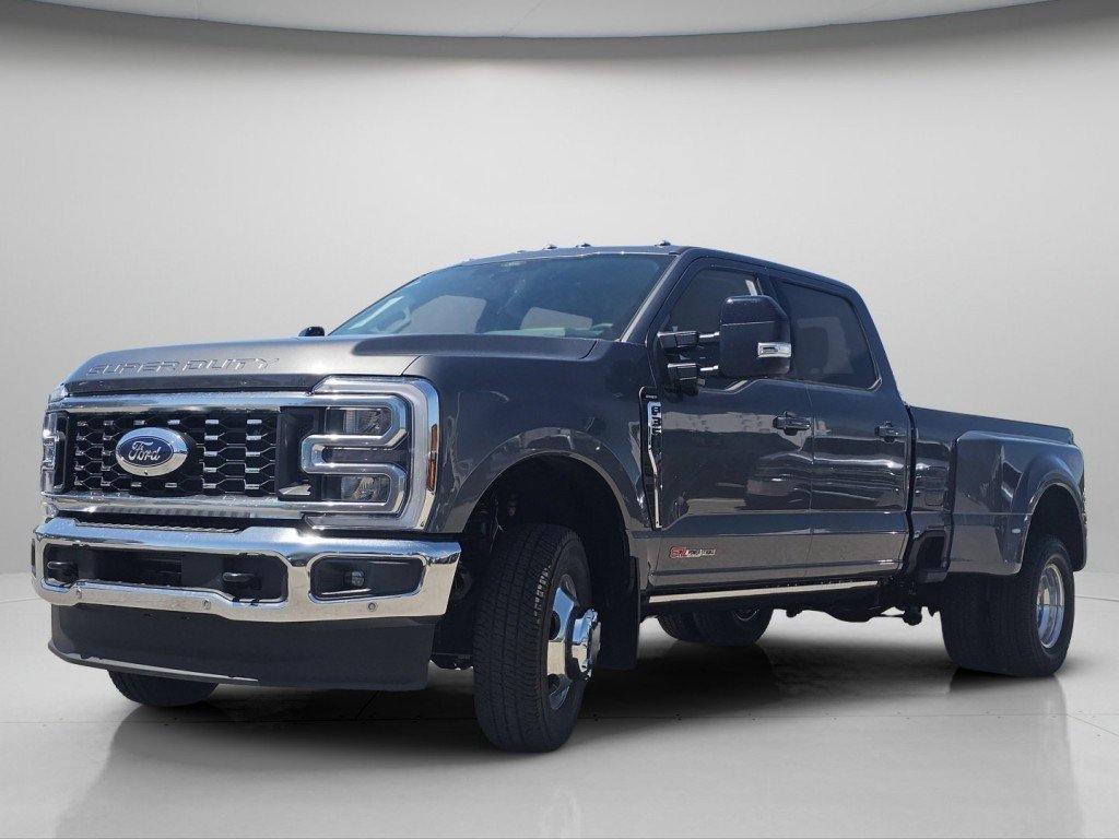 New 2026 Carbonized Gray Metallic Ford LARIAT image 23
