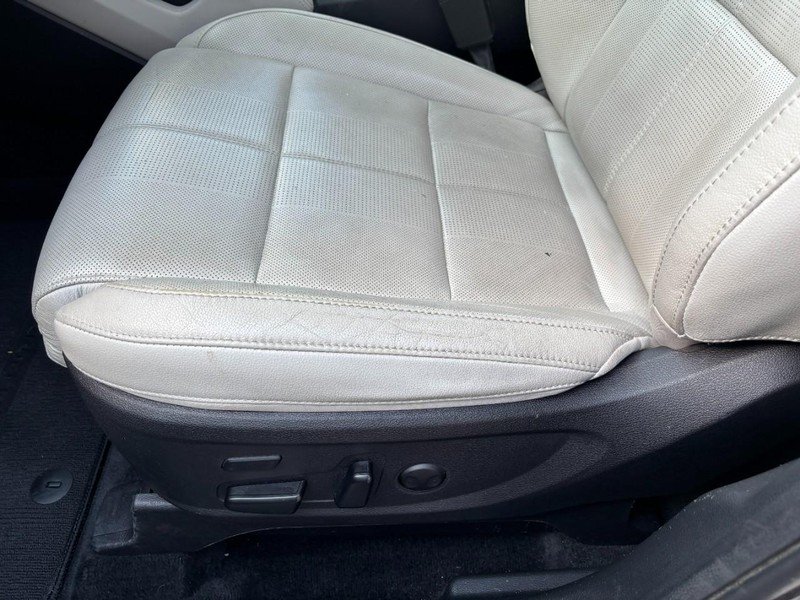 Used 2021 Gravity Grey Kia SX AWD image 19