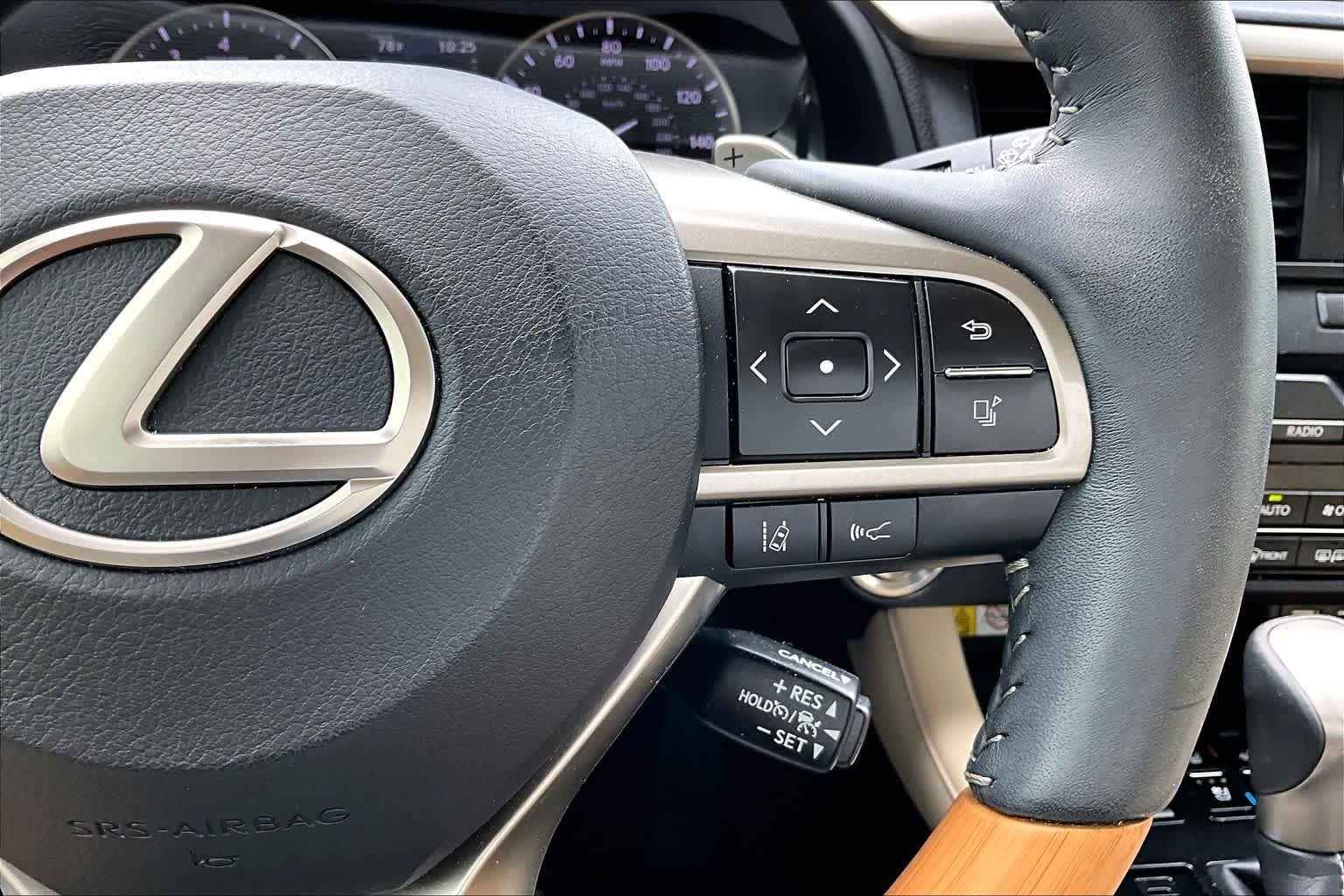 Certified Used 2022 EMINENT WHITE PEARL Lexus  image 25