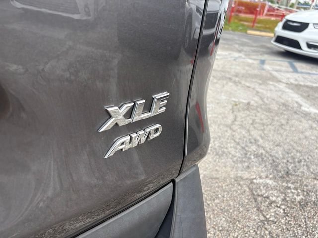 Used 2024 Gray Toyota XLE Premium image 11