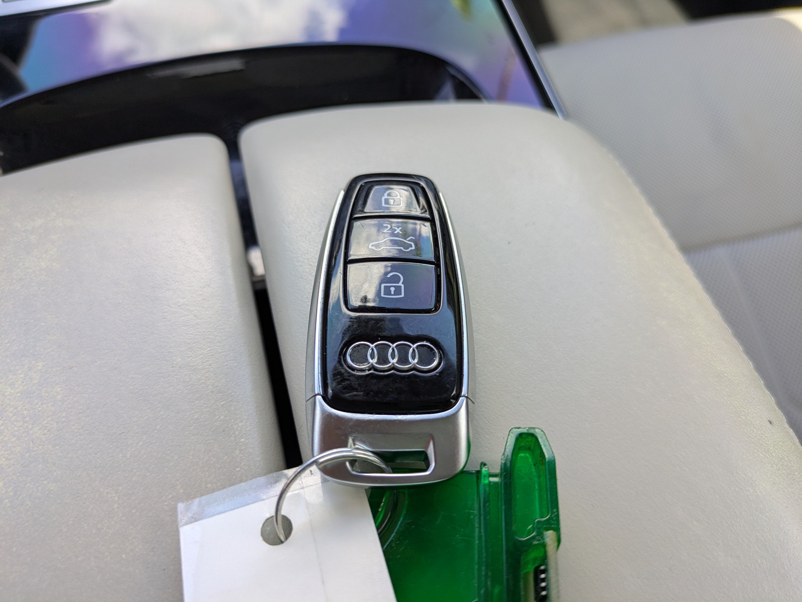 2022 Audi A8 Base - Photo 32