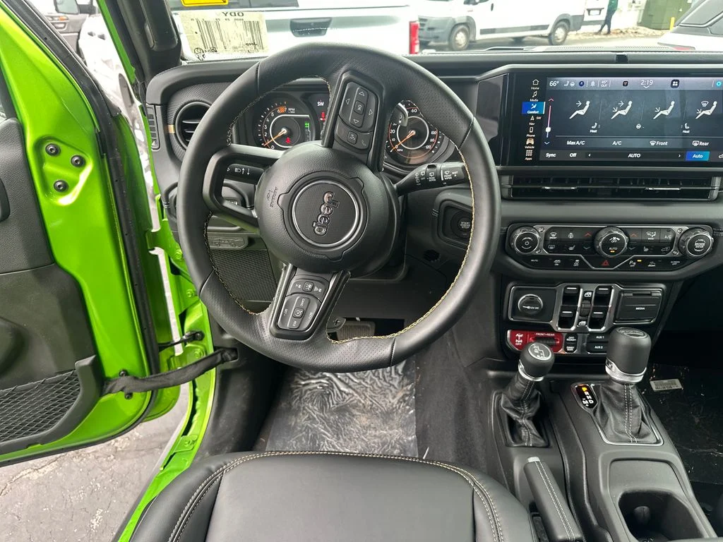 2025 Jeep Wrangler 4-Door Rubicon 392 Final Edition - Photo 14