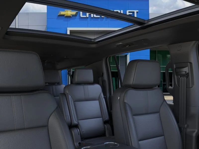 New 2026 Summit White Chevrolet RST image 24