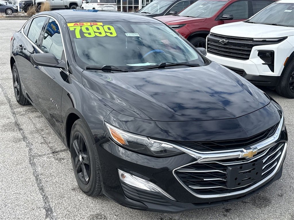 Used 2019 Chevrolet Malibu 1LS with VIN 1G1ZB5ST0KF145442 for sale in Burns Harbor, IN