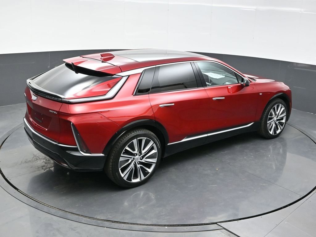2025 Cadillac LYRIQ Luxury 3 - Photo 22