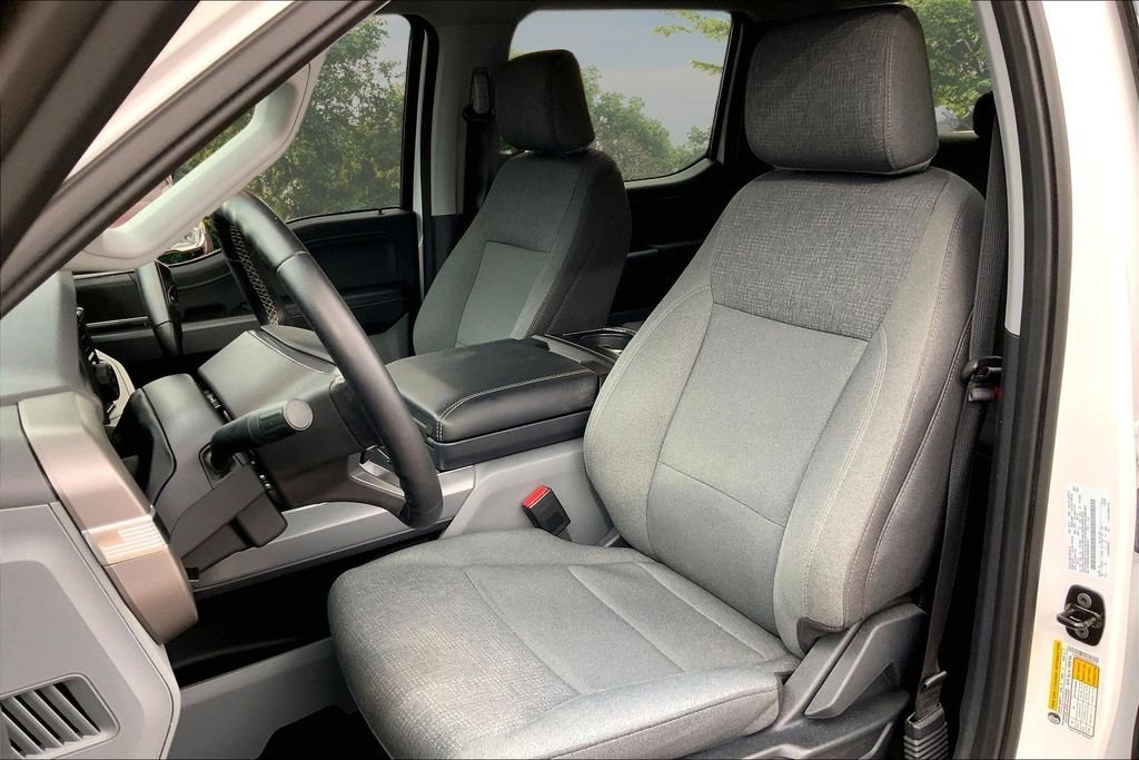 Used 2024 White Ford XLT image 22