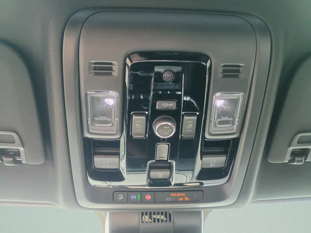 2026 GMC Yukon Denali - Photo 19