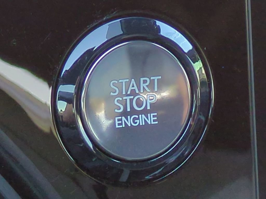 Used 2024 White Lexus 350 Premium Plus image 29