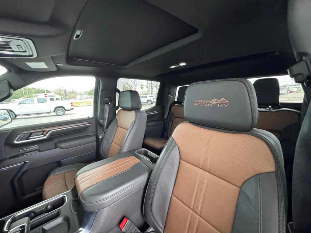 Used 2025 Beige Chevrolet High Country image 14