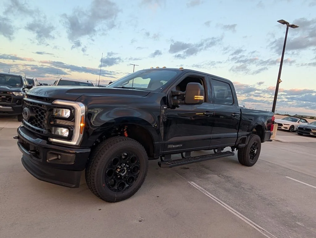 New 2026 Agate Black Metallic Ford F-250® XLT image 3