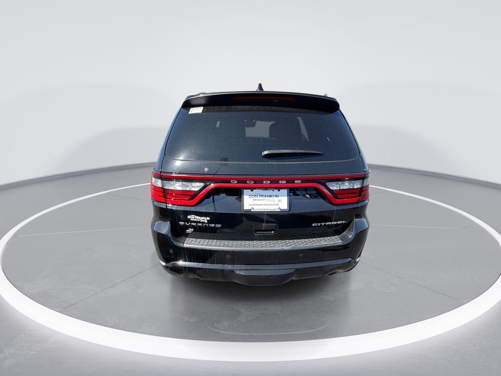 Used 2024 Black Dodge Citadel image 7
