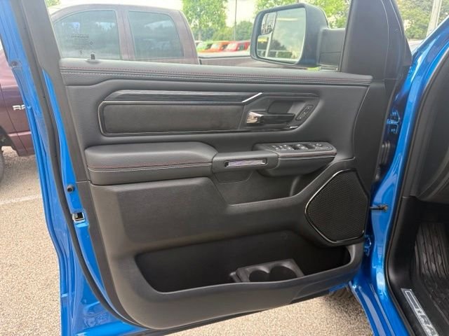 New 2026 Hydro Blue Pearl-Coat Exterior Paint RAM Laramie image 14