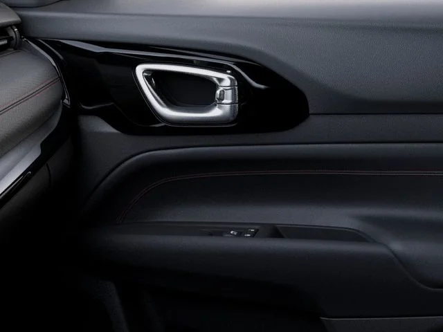 New 2026 Diamond Black Crystal Pearl-Coat Exterior Paint Jeep Trailhawk image 26