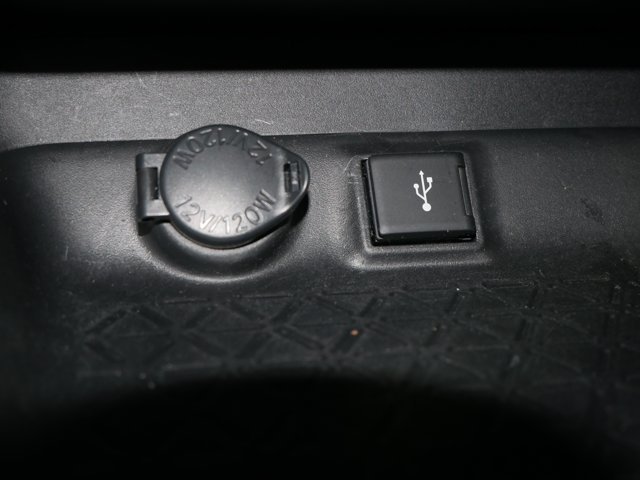 Used 2022 White Toyota XLE w/ Weather Pkg & Convenience Pkg image 30