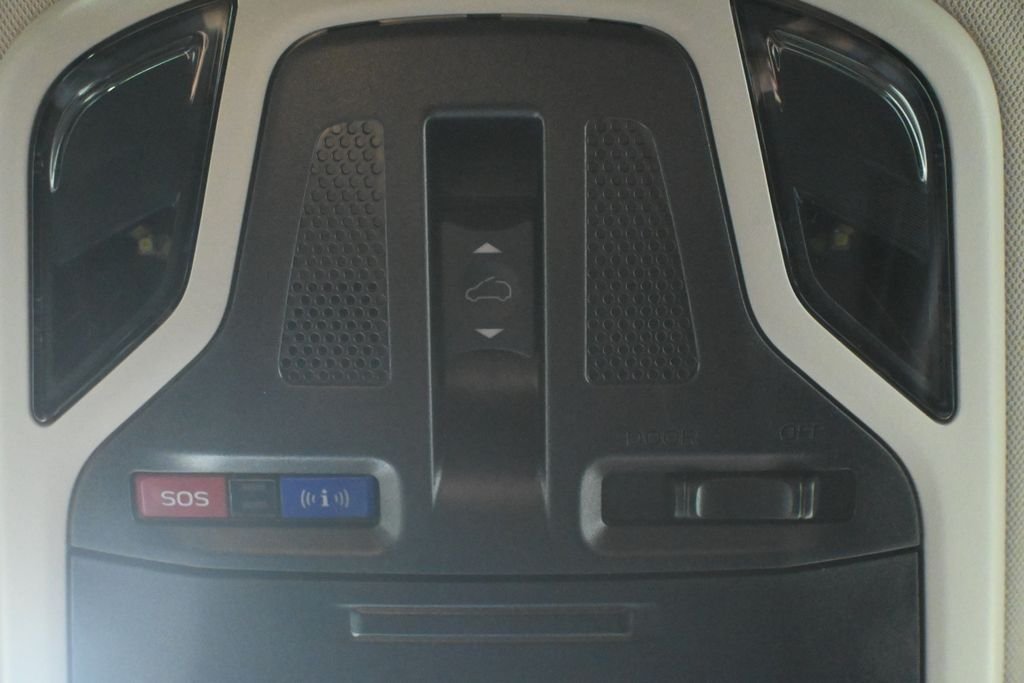 2025 Subaru Outback Limited - Photo 22