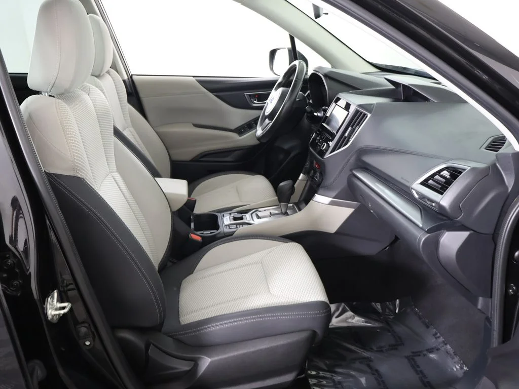 Used 2021 Black Subaru Premium image 32