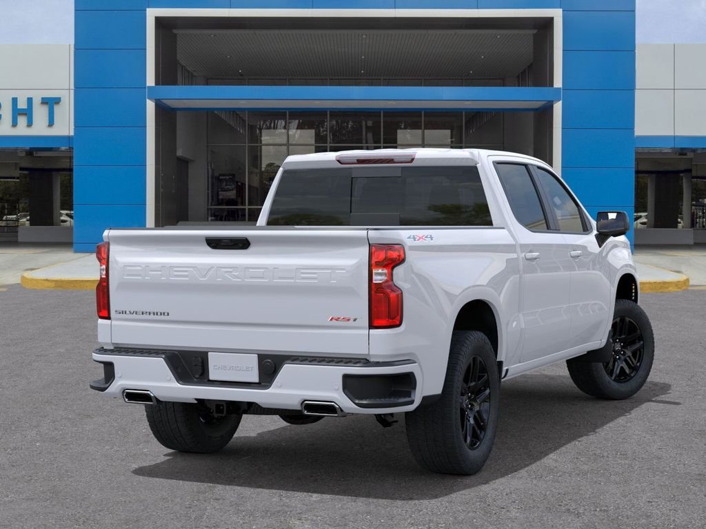 New 2026 Summit White Chevrolet RST image 4
