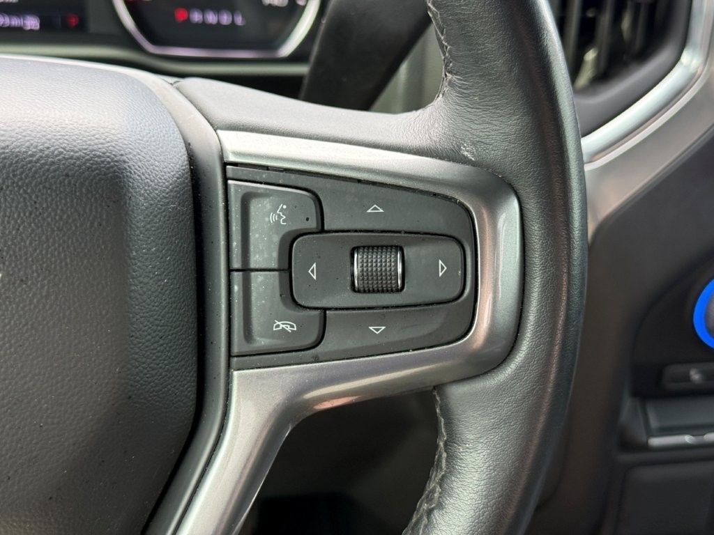 Used 2022 Red Chevrolet LT Trail Boss image 32
