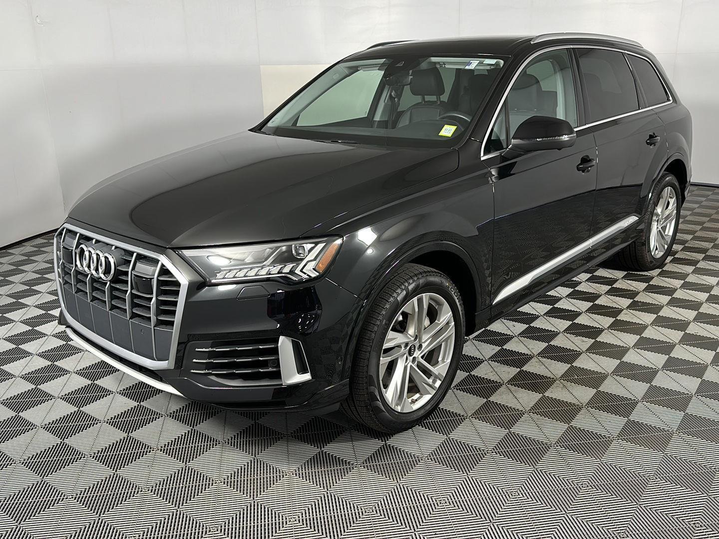 Used 2023 Mythos Black Metallic Audi Premium image 14
