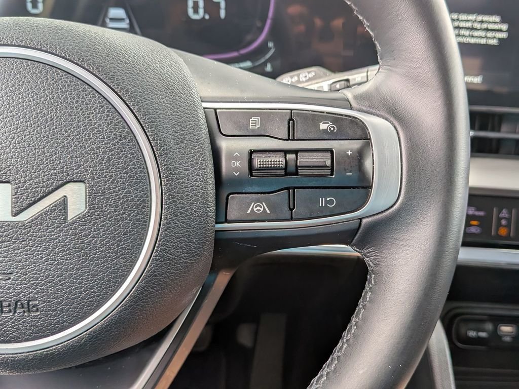 Used 2023 Blue Kia EX image 20