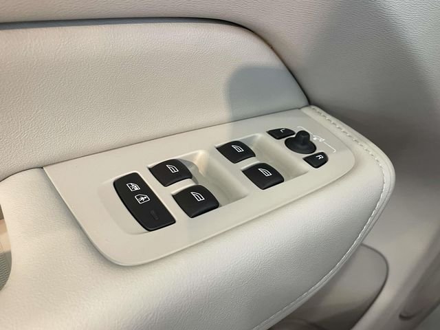 2026 Volvo XC60 Ultra - Photo 35