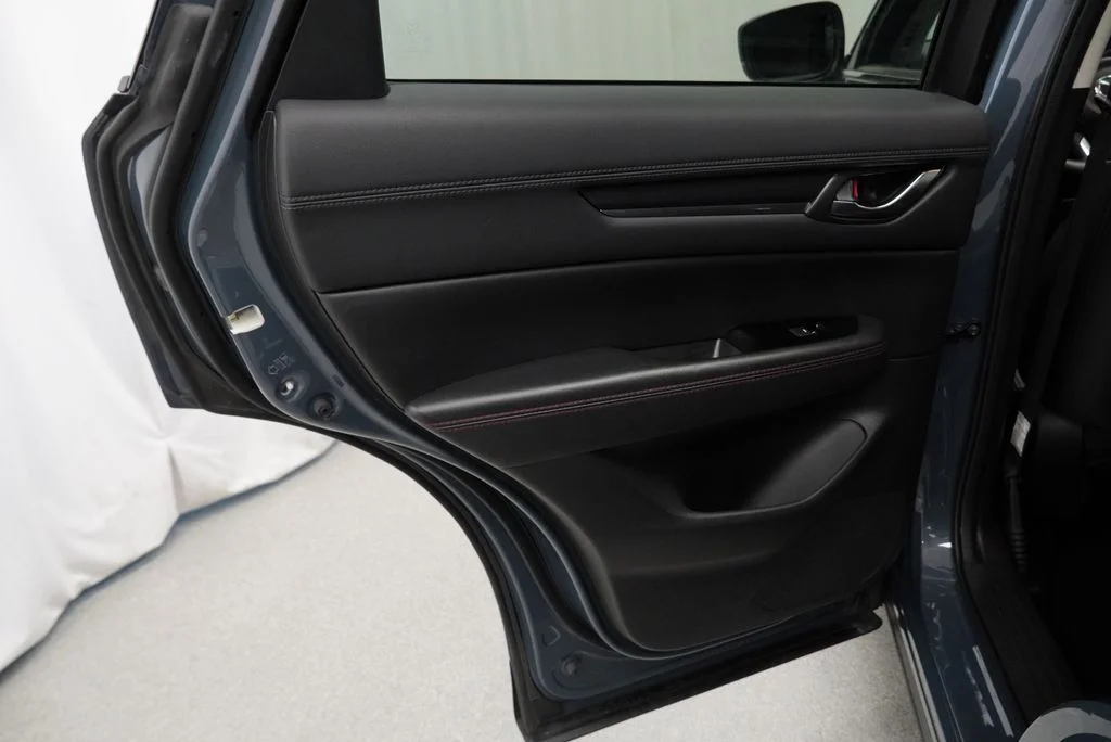 Used 2025 Gray Mazda 2.5 S Carbon Edition image 38