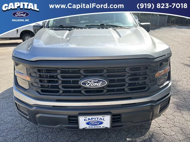 Used 2025 Silver Ford XL image 10
