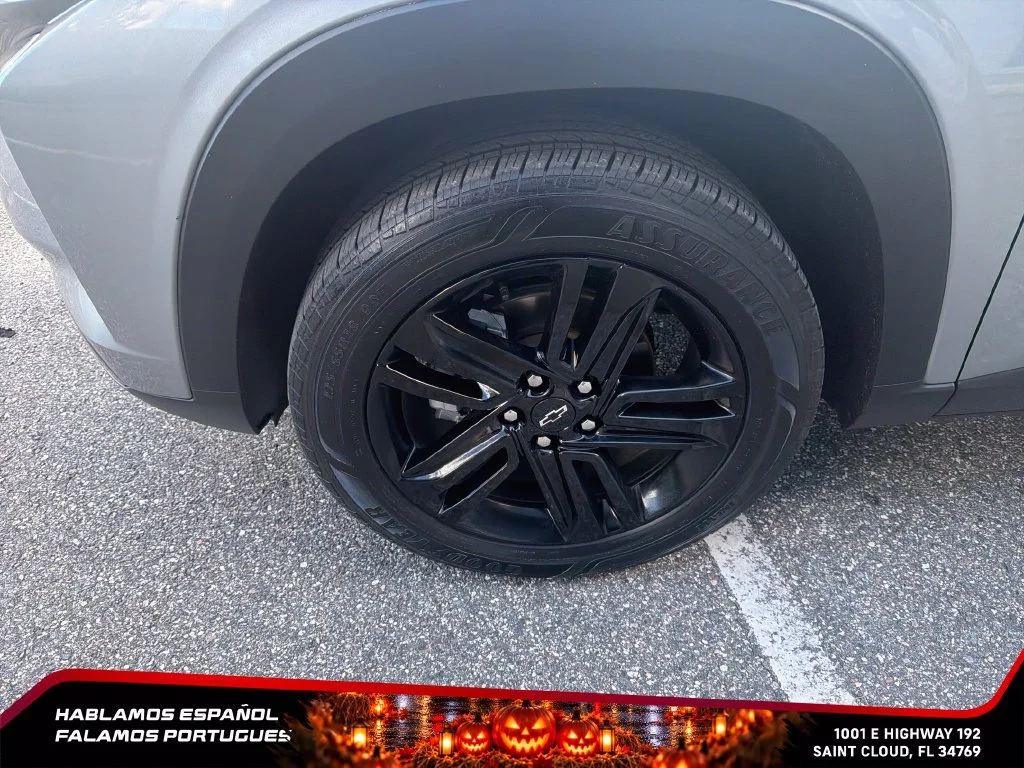 Used 2024 Sterling Gray Metallic Chevrolet ACTIV image 10