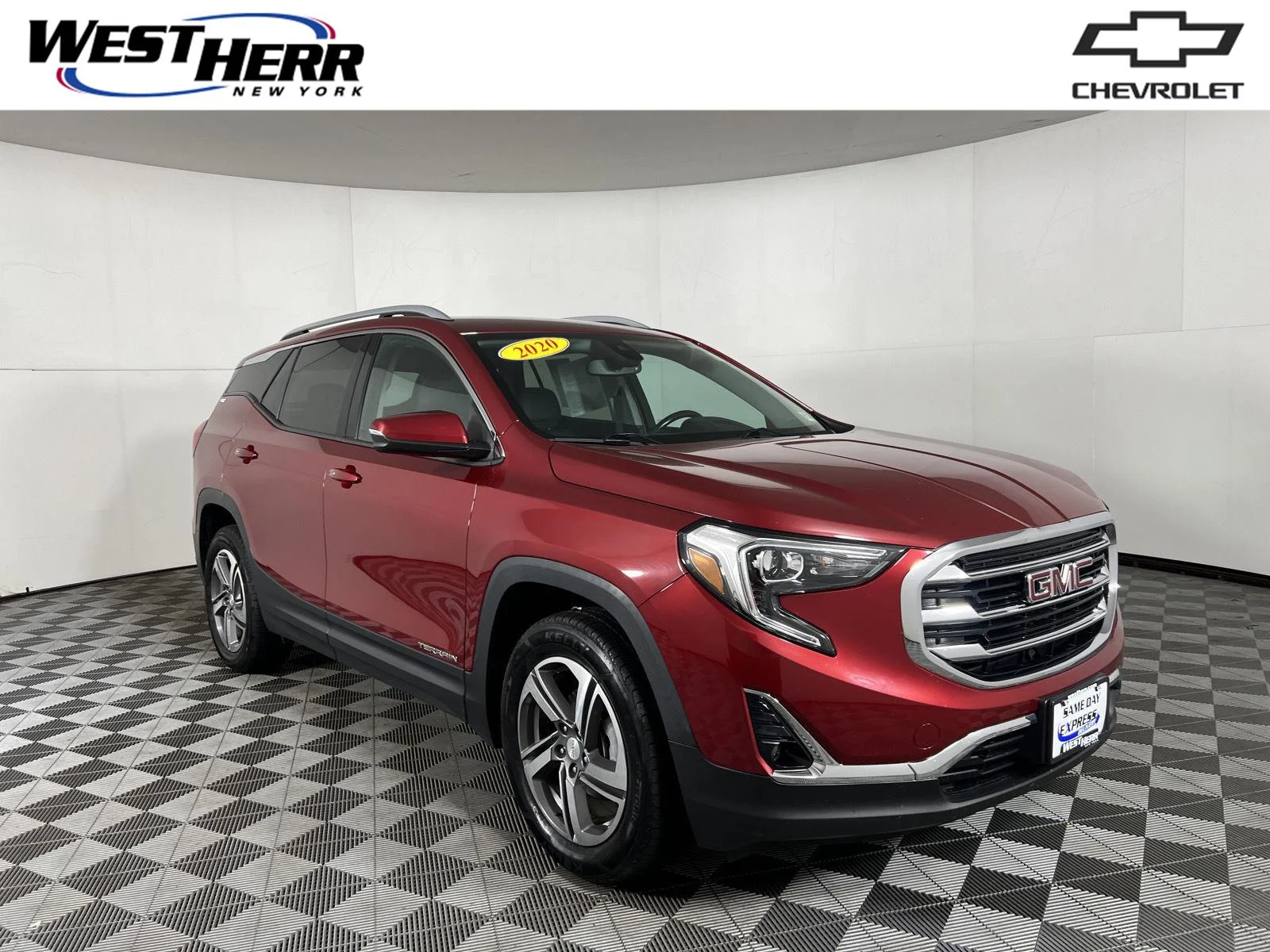 Used 2020 RED QUARTZ TINTCOAT GMC SLT image 1