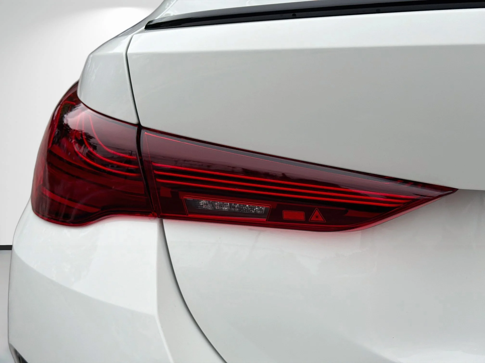 New 2027 Alpine White BMW 430i image 10