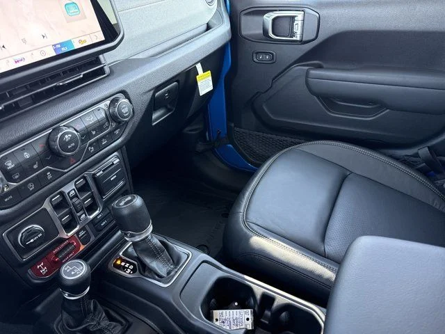 2026 Jeep Wrangler 4-Door Willys - Photo 19