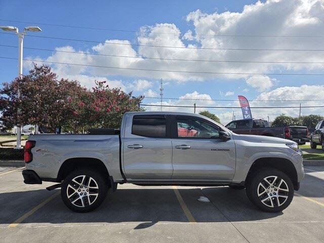 Used 2023 Sterling Gray Metallic Chevrolet 4WD Z71 image 6