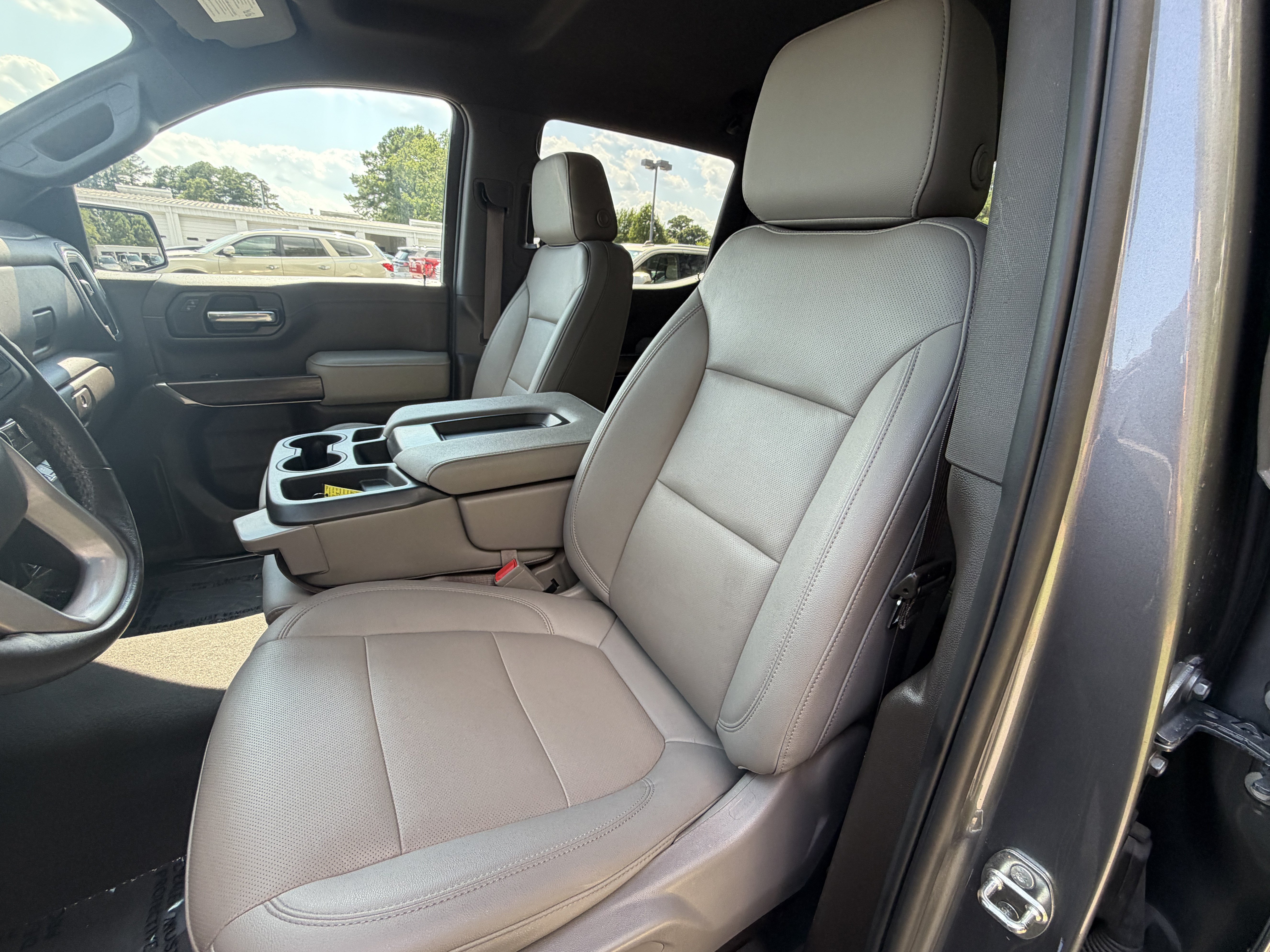 Used 2021 SATIN STEEL METALLIC GMC SLT image 17