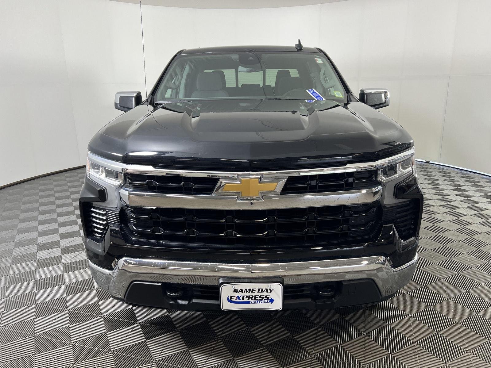 Used 2024 Black Chevrolet LT image 30