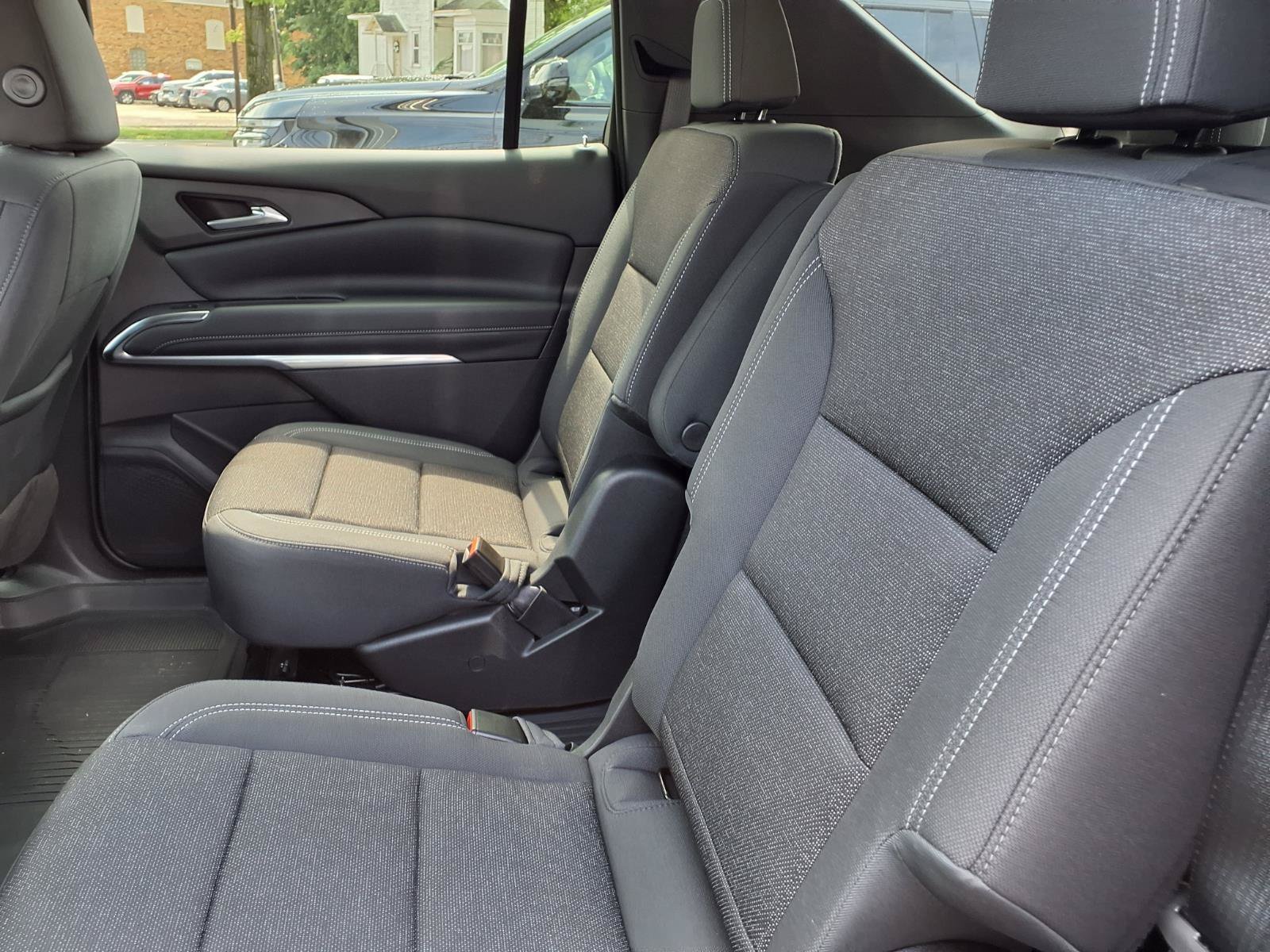 2026 Chevrolet Traverse LT - Photo 8