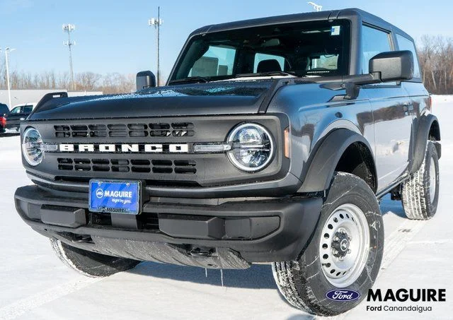 2026 Ford Bronco Base 4x4's photo