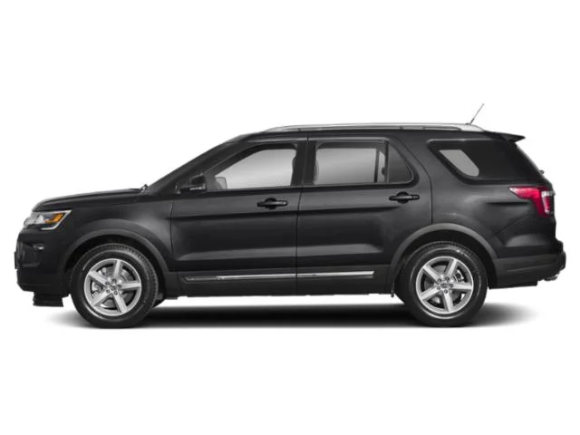 Used 2019 Agate Black Metallic Ford XLT image 2