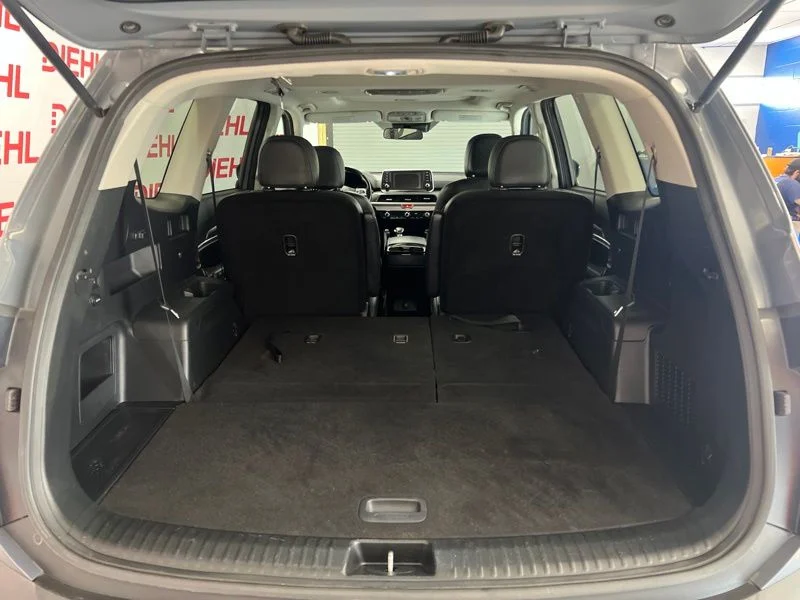 Used 2020 Silver Kia S image 8