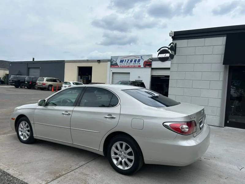 Used 2003 Gold Lexus ES 300 Sedan 4D image 5