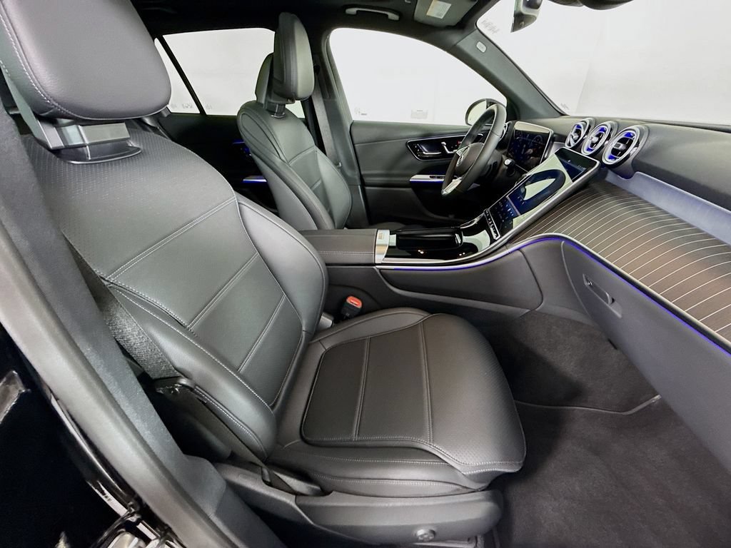 New 2026 Black Mercedes-Benz GLC 300 image 63